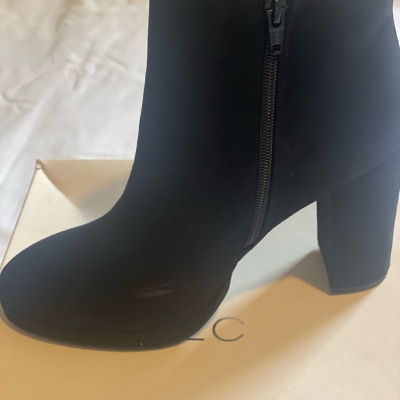 Boots - Picture 7 of 13